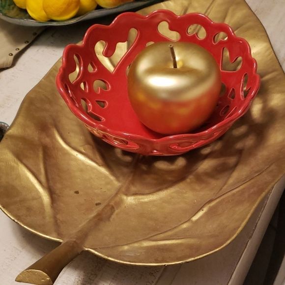 Golden Apple Home Decor - Picture 2 of 4